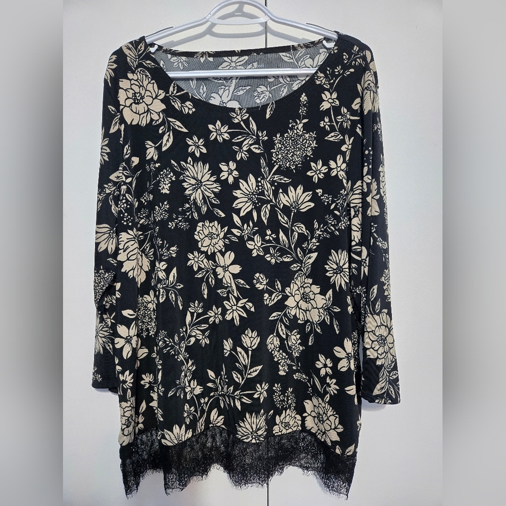 Coldwater Creek Black‎ and Cream Floral Top